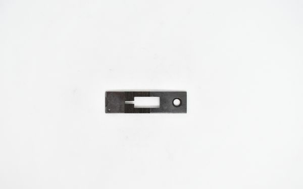 Игольная пластина 1/8 (3,2 mm) Тип.CSU-4250 (Арт.EJ6050-041A)
