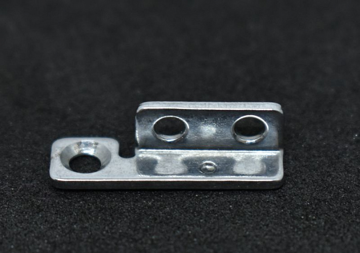 Нитенаправитель на игловодителе тип TY-1850 (Арт. В1405-280-000)