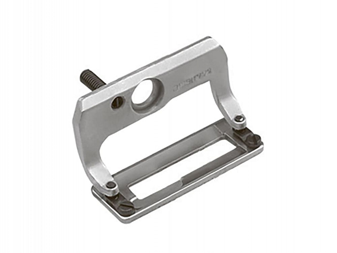 Лапка прижимная на петельную машину. Артикул Aurora B1552-782-0A0-A